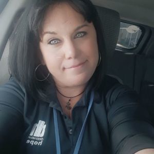 Meet your Posher, Nina